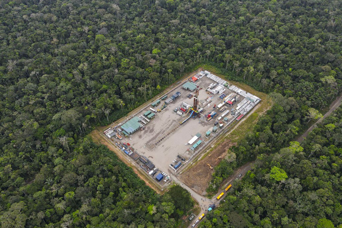 Photo aérienne de la plate-forme pétrolière Petroecuador, dans le parc national Yasuni, Crédit Rodrigo Buendia/AFP