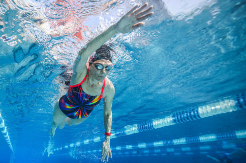 Nageuse dans une piscine, Crédit Sergei Bobylev/TASS/Sipa USA/SIPA