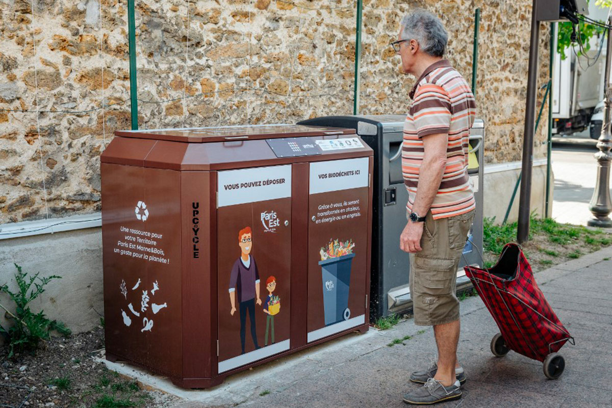 Ordures ménagères : le tri des épluchures et autres déchets de cuisine  arrive à Paris