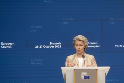 Ursula Von der Leyen, présidente de la Commission européenne lors du Conseil européen le 27 octobre