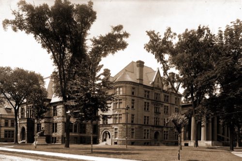 Emma Willard School, premier établissement d'enseignement supérieur pour femmes aux États-Unis dans lequel Eunice Newton Foote a étudié
