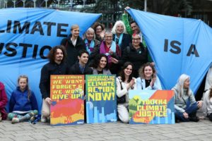 La CEDH rend un jugement historique en condamnant la Suisse pour inaction climatique 