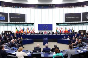 Feu vert des eurodéputés pour sortir du Traité sur la Charte de l'Énergie qui protège les énergies fossiles