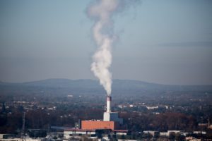 Capter et stocker le CO₂ en France : investissement incontournable ou promesse trompeuse ?